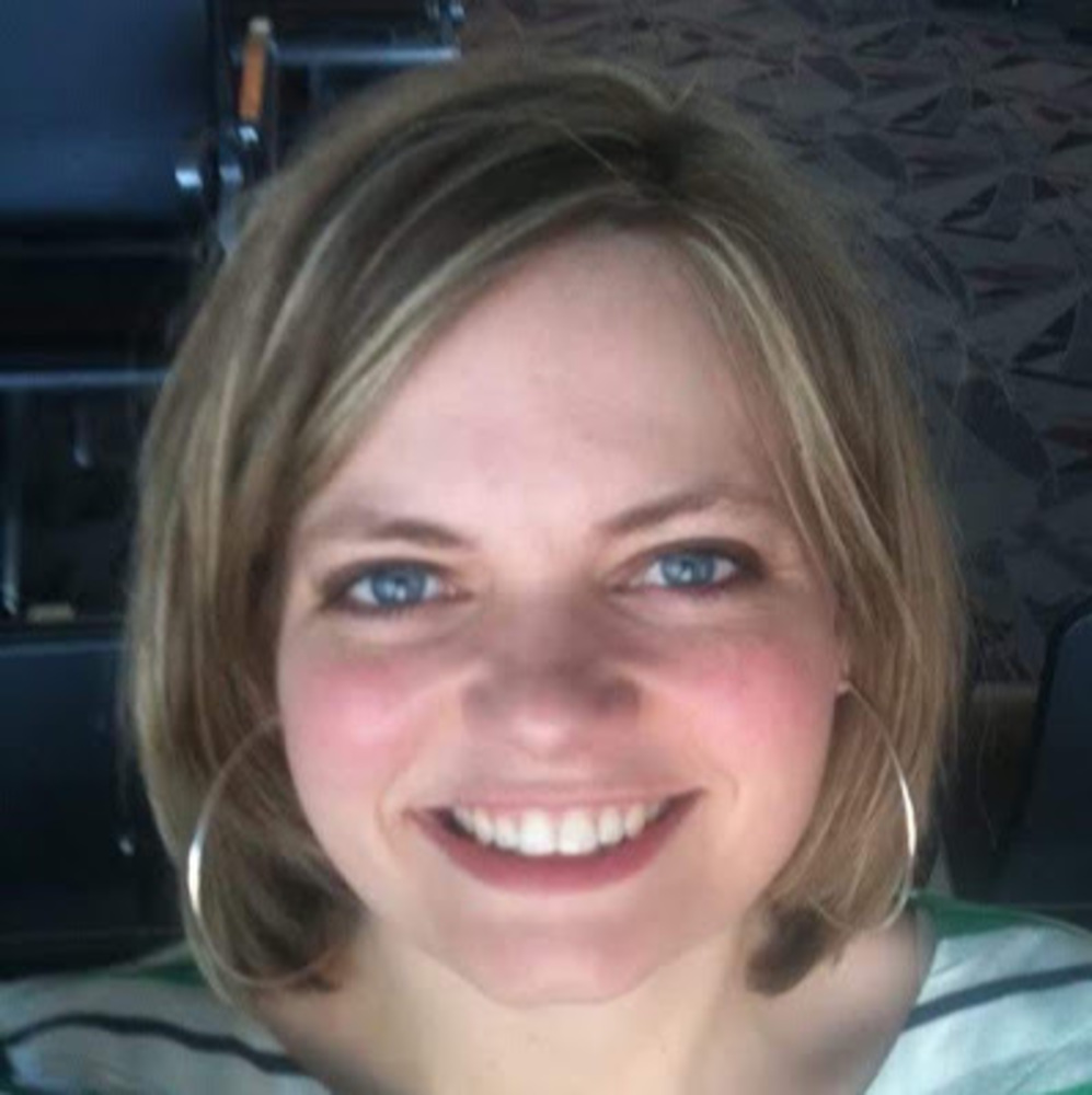 Meet your Posher, Emily